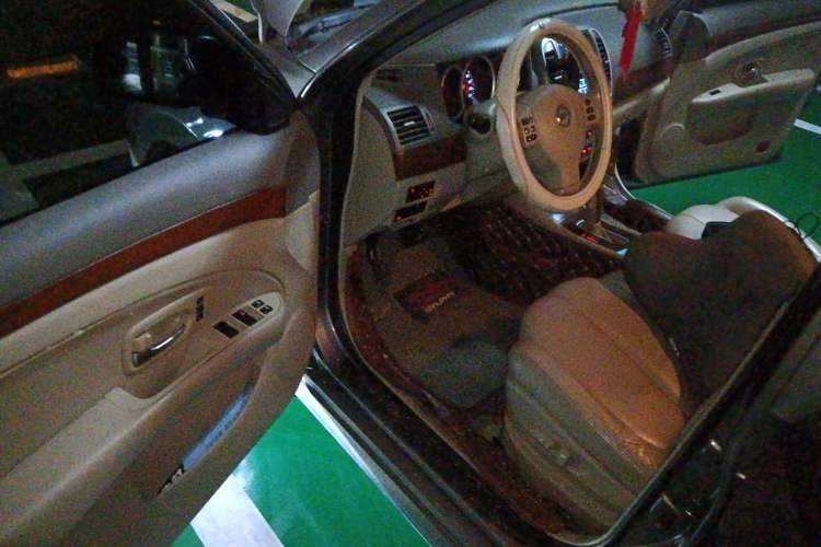Used Nissan Sylphy 2009 2.0XL CVT Tech Edition Driver Seat