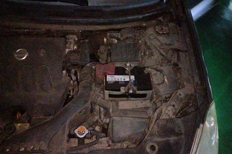 Used Nissan Sylphy 2009 2.0XL CVT Tech Edition Engine Bay Left