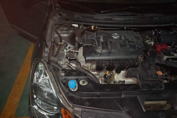 Used Nissan Sylphy 2009 1.6XE Manual Comfort Edition Engine Bay Right