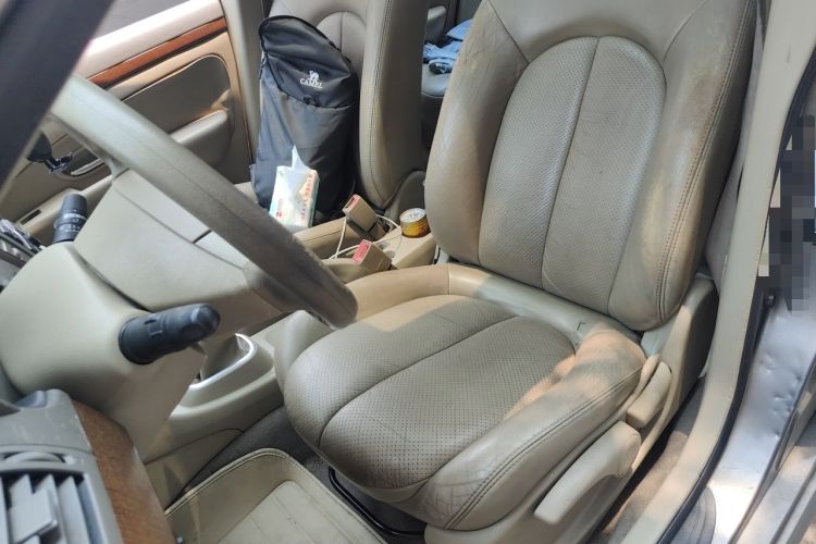 Used Nissan Sylphy 2009 1.6 XL Manual Luxury Sunroof Edition Left Front Seat