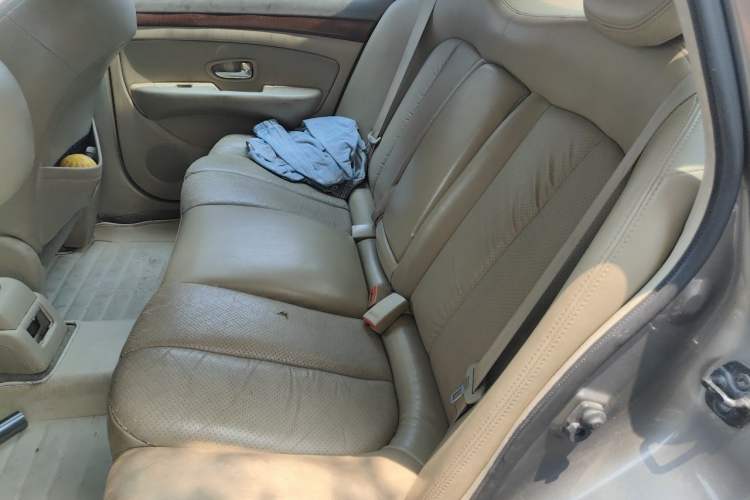 Used Nissan Sylphy 2009 1.6 XL Manual Luxury Sunroof Edition Left Rear Seat