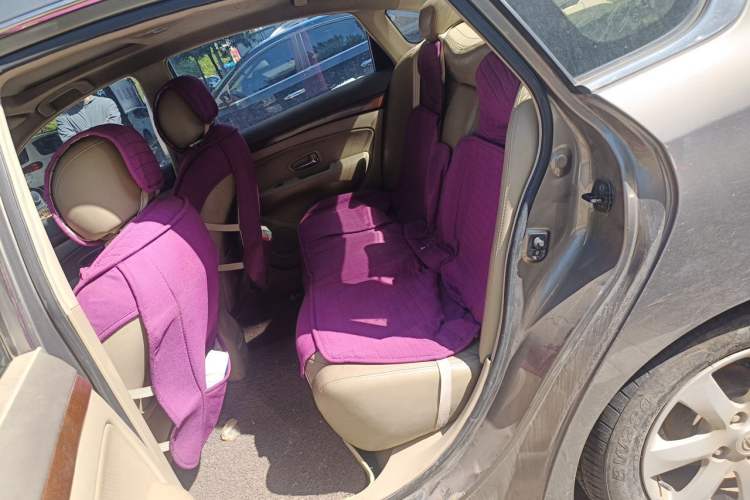 Used Nissan Sylphy 2009 1.6XL Automatic Luxury Sunroof Edition Left Rear Seat