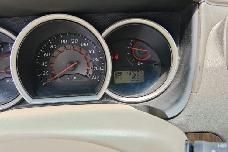 Used Nissan Sylphy 2009 1.6XE Automatic Comfort Edition Odometer Close Up