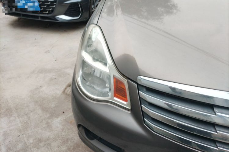 Used Nissan Sylphy 2009 1.6XL Automatic Luxury Sunroof Edition Right Front Headlight