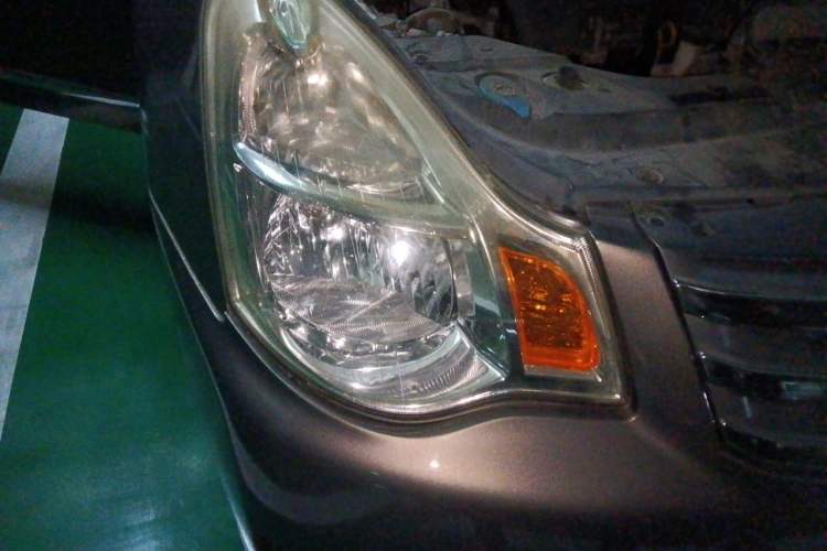Used Nissan Sylphy 2009 2.0XL CVT Tech Edition Right Front Headlight