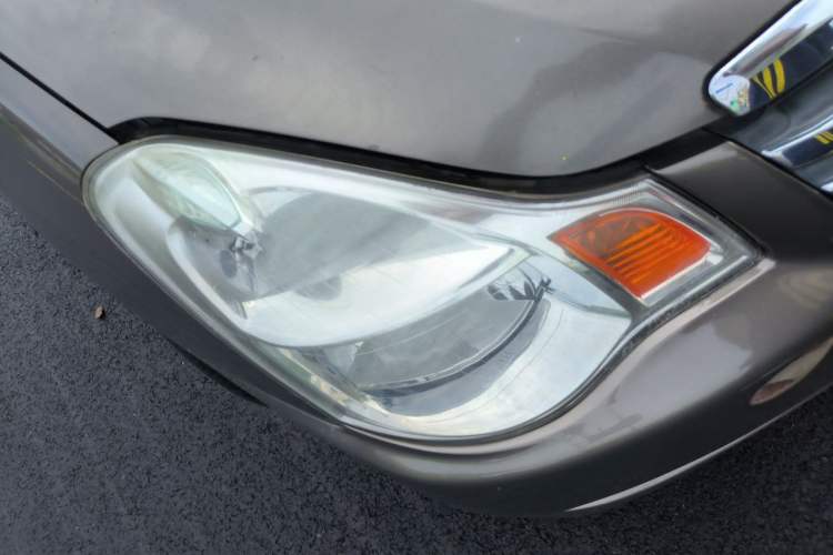 Used Nissan Sylphy 2009 1.6XL Automatic Luxury Sunroof Edition Right Front Headlight