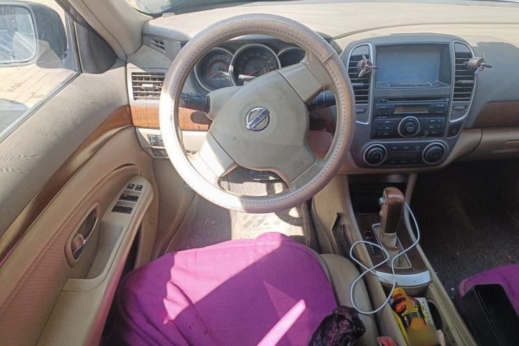 Used Nissan Sylphy 2009 1.6XL Automatic Luxury Sunroof Edition Steering Wheel