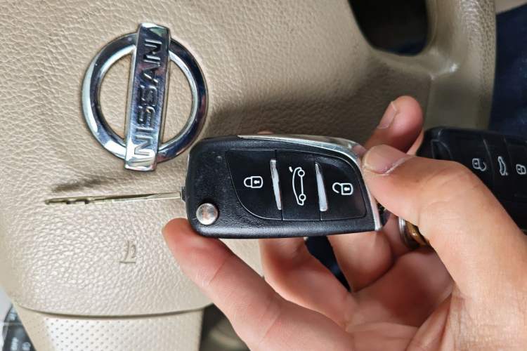 Used Nissan Sylphy 2009 1.6XE Automatic Comfort Edition Vehicle Key