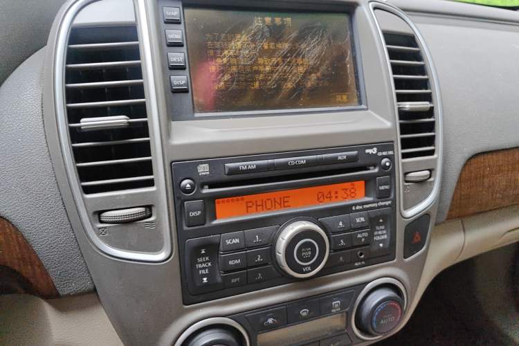 Used Nissan Sylphy 2009 2.0XL CVT Tech Sunroof Version Audio And AC Panel