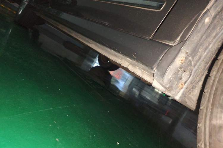 Used Nissan Sylphy 2009 1.6XE Manual Comfort Edition Chassis Front Right