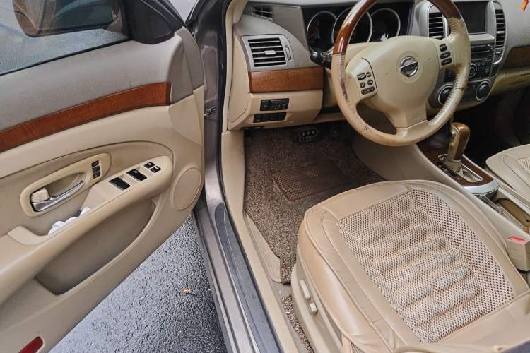 Used Nissan Sylphy 2009 2.0XL CVT Tech Sunroof Version Driver Seat