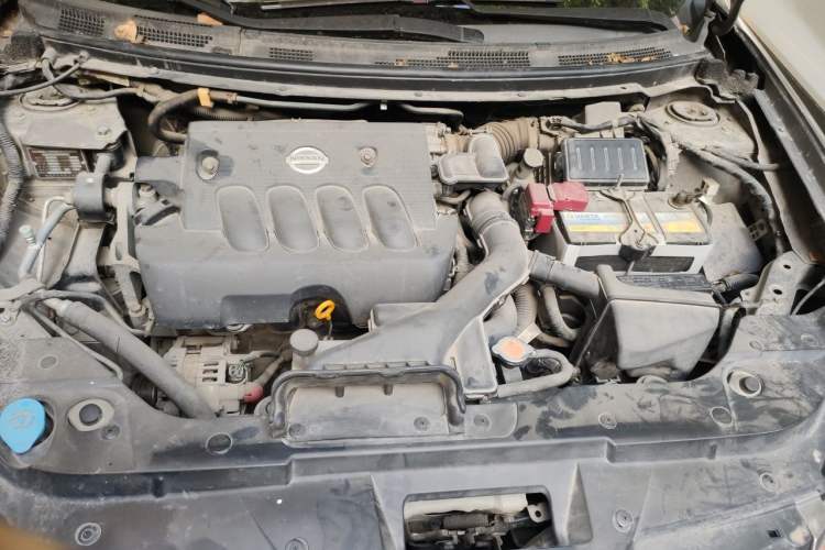 Used Nissan Sylphy 2009 2.0XL CVT Tech Sunroof Version Engine Bay