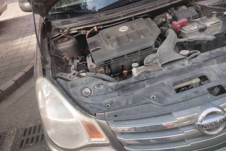Used Nissan Sylphy 2009 1.6 XL Manual Luxury Sunroof Edition Engine Bay Right