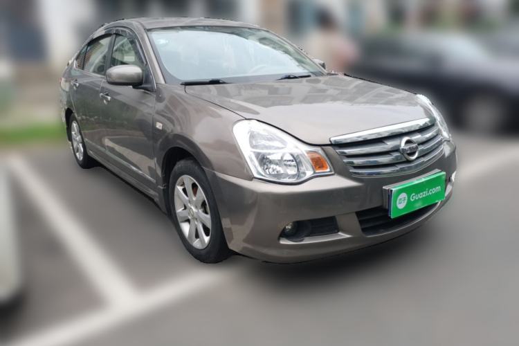 Used Nissan Sylphy 2009 1.6XL Automatic Luxury Sunroof Edition Front Right 45 Deg