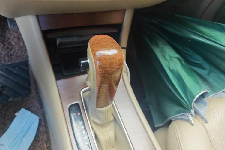 Used Nissan Sylphy 2009 1.6XE Automatic Comfort Edition Gear Lever