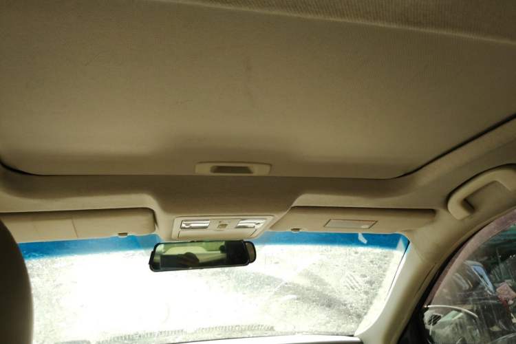 Used Nissan Sylphy 2009 2.0XL CVT Tech Sunroof Version Headliner
