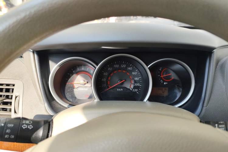 Used Nissan Sylphy 2009 1.6XL Automatic Luxury Sunroof Edition Instrument Cluster