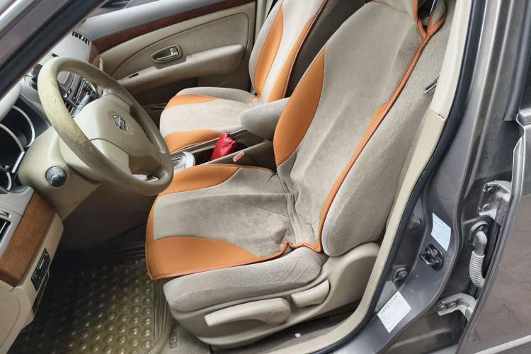 Used Nissan Sylphy 2009 1.6XE Automatic Comfort Edition Left Front Seat