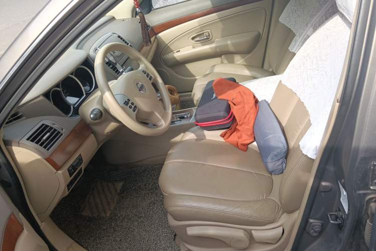 Used Nissan Sylphy 2009 1.6XL Automatic Luxury Sunroof Edition Left Front Seat