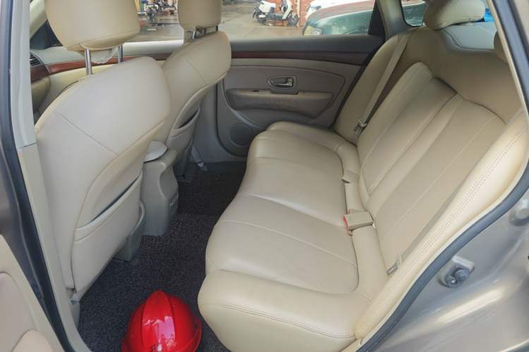 Used Nissan Sylphy 2009 1.6XE Automatic Comfort Edition Left Rear Seat