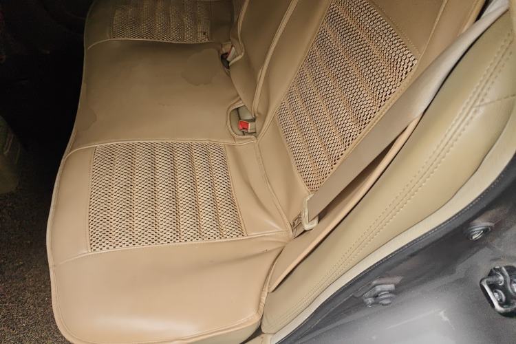 Used Nissan Sylphy 2009 2.0XL CVT Tech Sunroof Version Left Rear Seat