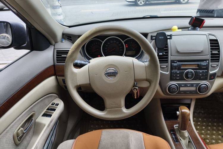 Used Nissan Sylphy 2009 1.6XE Automatic Comfort Edition Steering Wheel