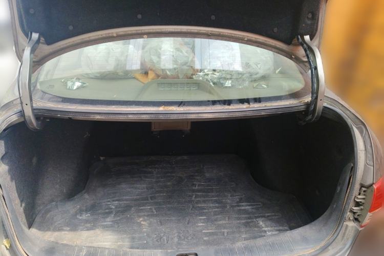 Used Nissan Sylphy 2009 1.6XE Automatic Comfort Edition Trunk