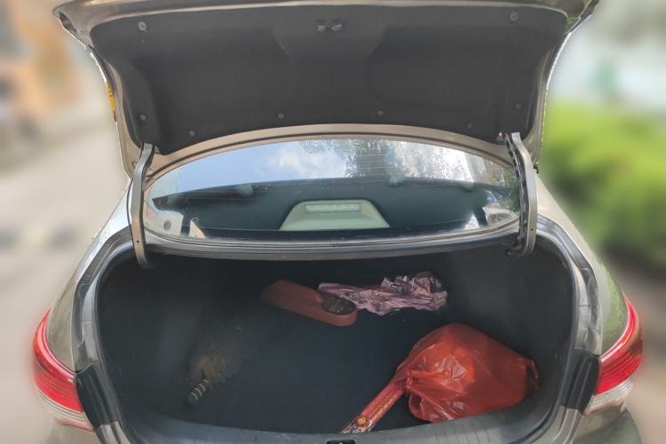 Used Nissan Sylphy 2009 1.6XL Automatic Luxury Sunroof Edition Trunk