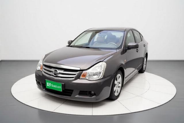 Ojetý Nissan Sylphy 2009 1.6XL Automatic Luxury Sunroof Edition