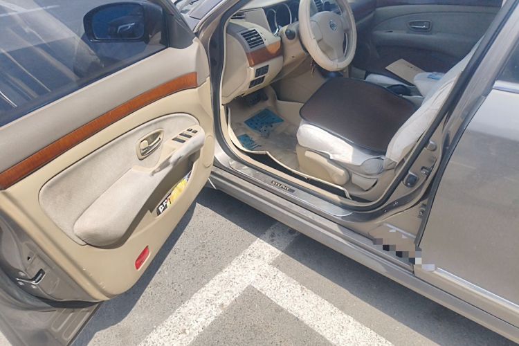 Used Nissan Sylphy 2009 1.6XE Automatic Comfort Edition Driver Seat