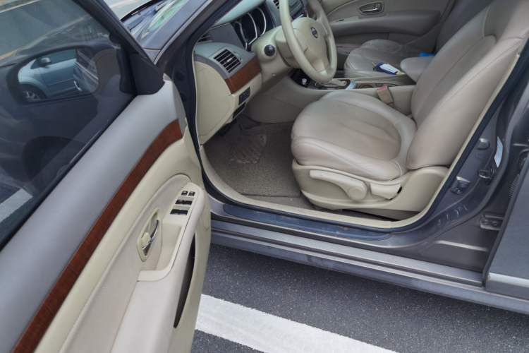 Used Nissan Sylphy 2009 1.6XE Automatic Comfort Edition Driver Seat