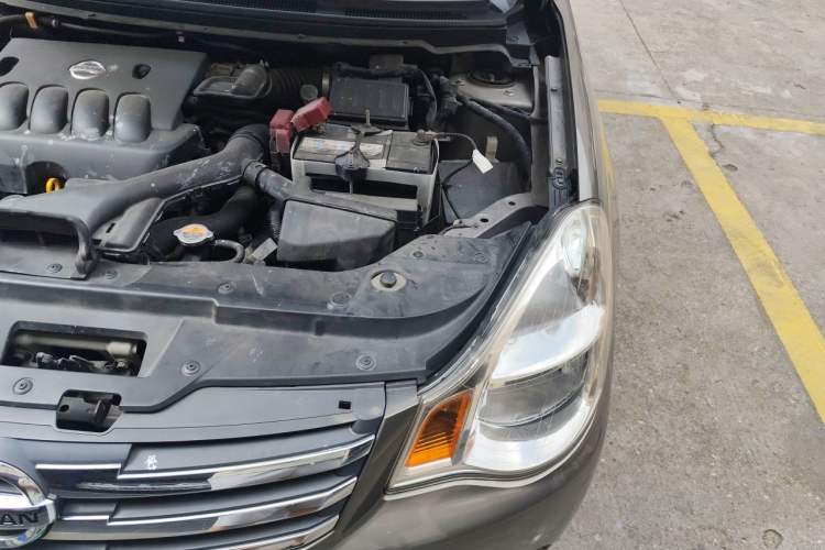 Used Nissan Sylphy 2009 2.0XL CVT Luxury Edition Engine Bay Left