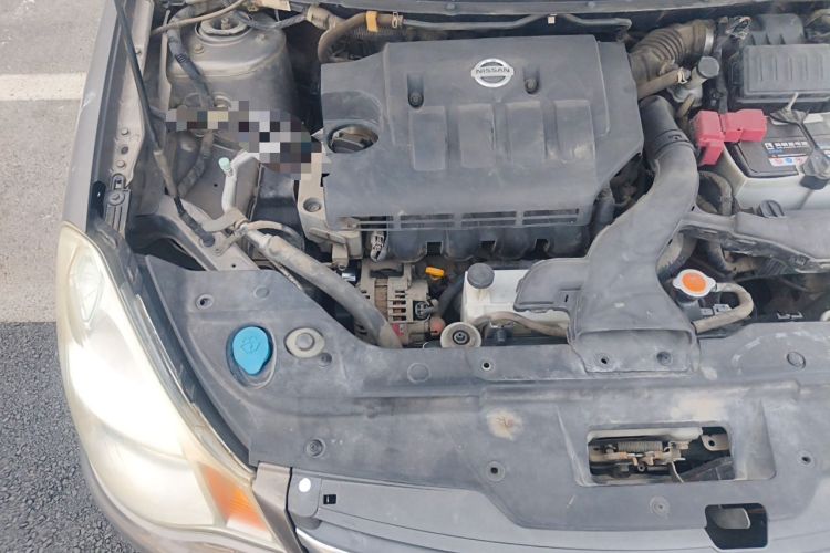 Used Nissan Sylphy 2009 1.6XE Automatic Comfort Edition Engine Bay Right