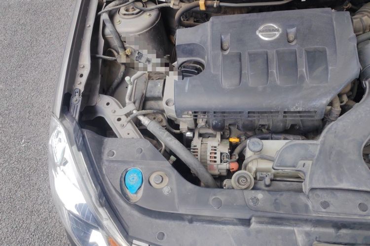 Used Nissan Sylphy 2009 1.6XL Automatic Luxury Sunroof Edition Engine Bay Right