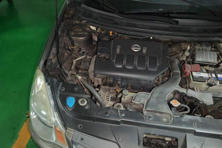 Used Nissan Sylphy 2009 1.6XE Manual Comfort Edition Engine Bay Right