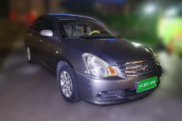 Used Nissan Sylphy 2009 1.6 XL Manual Luxury Sunroof Edition Front Right 45 Deg