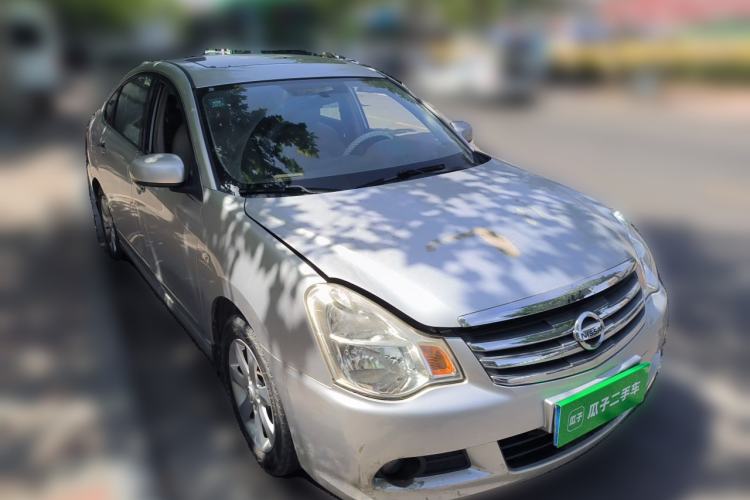 Used Nissan Sylphy 2009 1.6 XL Manual Luxury Sunroof Edition Front Right 45 Deg
