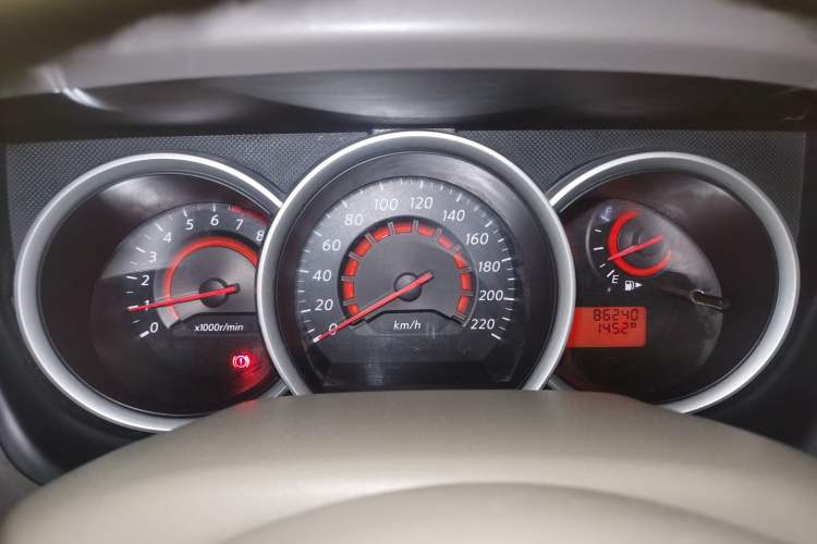 Used Nissan Sylphy 2009 1.6 XL Manual Luxury Sunroof Edition Instrument Cluster