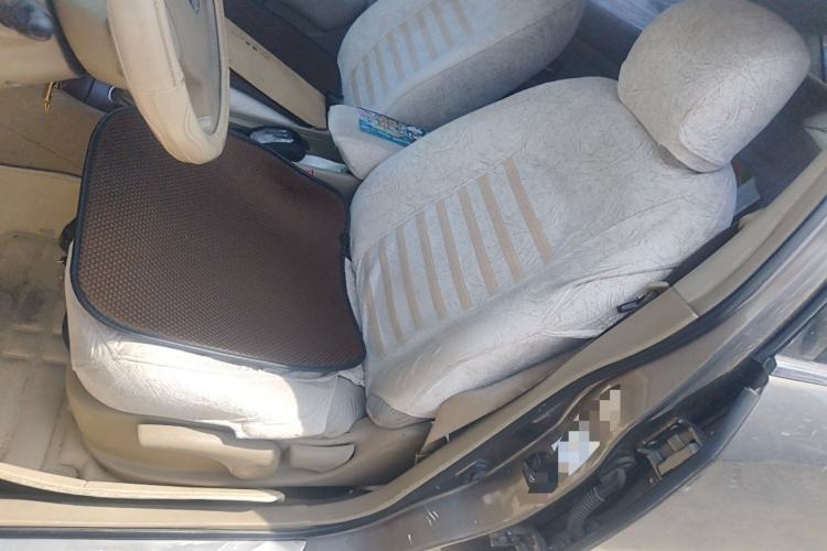 Used Nissan Sylphy 2009 1.6XE Automatic Comfort Edition Left Front Seat