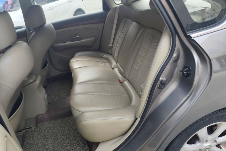 Used Nissan Sylphy 2009 2.0XL CVT Luxury Edition Left Rear Seat