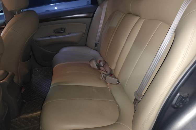 Used Nissan Sylphy 2009 1.6XE Automatic Comfort Edition Left Rear Seat