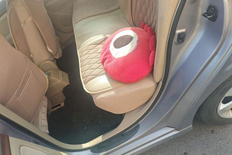 Used Nissan Sylphy 2009 1.6XE Manual Comfort Edition Left Rear Seat