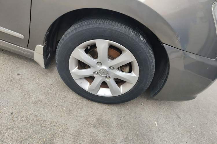 Used Nissan Sylphy 2009 2.0XL CVT Luxury Edition Right Front Wheel Hub