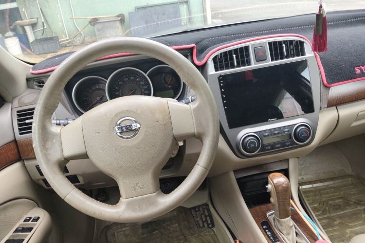 Used Nissan Sylphy 2009 1.6XL Automatic Luxury Sunroof Edition Steering Wheel