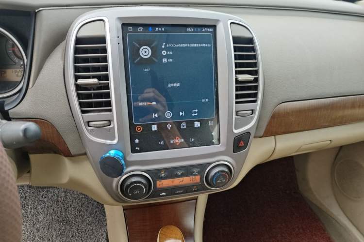 Used Nissan Sylphy 2009 2.0XL CVT Luxury Edition Audio And AC Panel