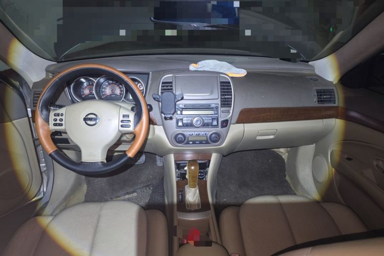 Used Nissan Sylphy 2009 2.0XL CVT Luxury Edition Center Console