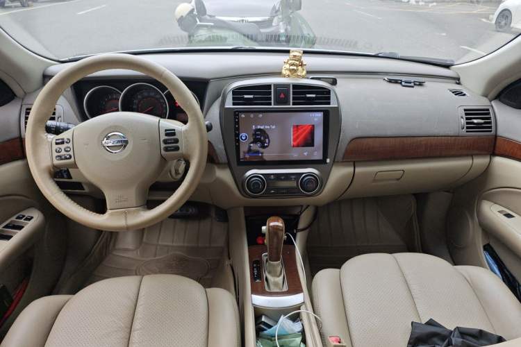 Used Nissan Sylphy 2009 2.0XL CVT Tech Edition Center Console