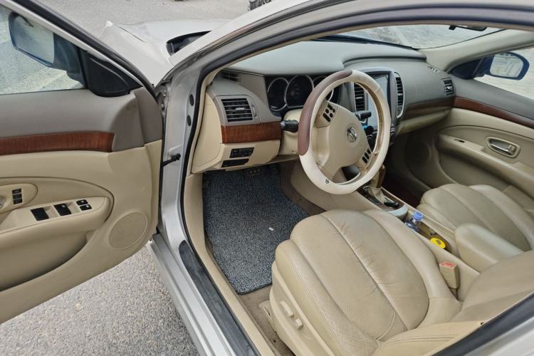 Used Nissan Sylphy 2009 2.0XL CVT Luxury Edition Driver Seat