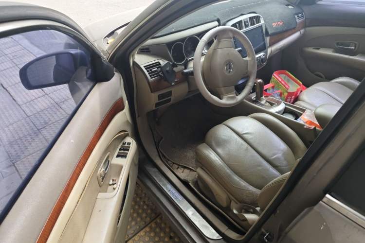 Used Nissan Sylphy 2009 1.6XL Automatic Luxury Sunroof Edition Driver Seat