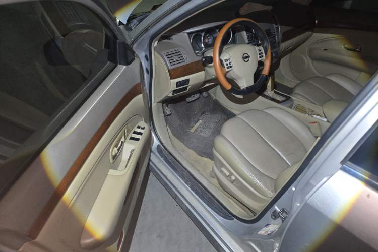 Used Nissan Sylphy 2009 2.0XL CVT Luxury Edition Driver Seat